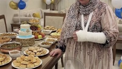 كسرت ذراعي في اليوم الذي سبق حفلة عيد ميلاد زوجي الكبير، وكان همه الوحيد هو كيف سيؤثر ذلك على احتفاله.