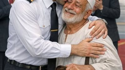 الفخر الحقيقي مش في البدلة والمنصب الفخر في الأصل الطيب ولقمة الحلال
