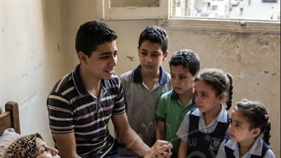 أصبـح أخـي وأنا أوصيـاء علـى أشقائـنا الثلاثـة بعـد وفـاة والـدتنا وبعـد 5 سنـوات تـم تعديـله بقلـم منـي السـيد