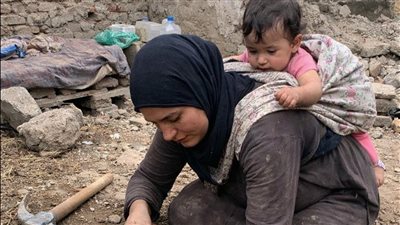 اشترت ام ارض وعند الحفر اكتشفت سراً غير كل شيء
