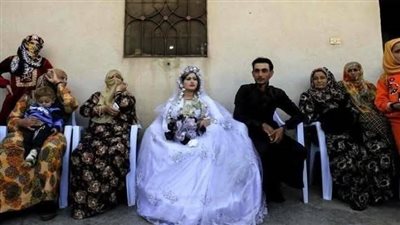 تزوج شاب من ابنة خالته
