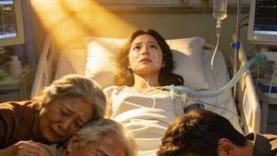 عدتُ من الغيبوبة قبل لحظات من إطفاء الأجهزة… وما رأيته بين الحياة والموت لن يُصدّق!